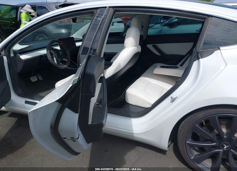 2020 TESLA MODEL 3 VIN: 5YJ3E1EC1LF784668