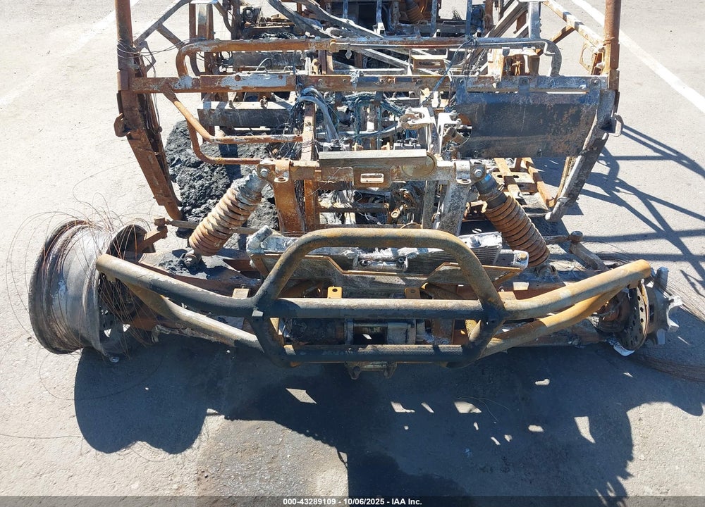 2018 ODES 800 CC VIN: L6FBRNA46J0000040