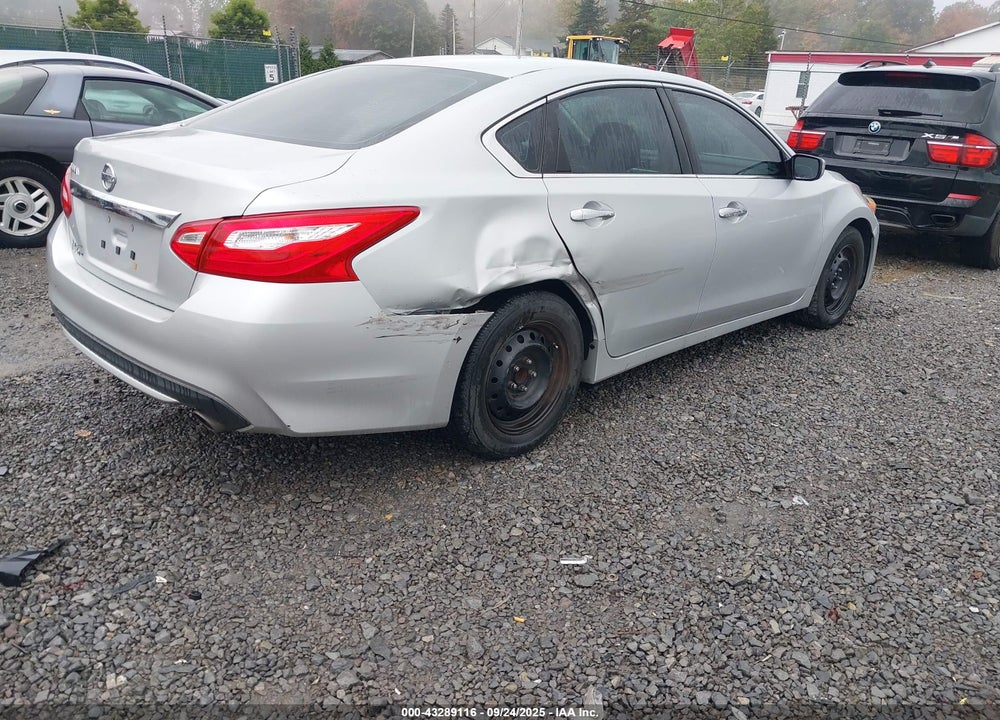 2017 NISSAN ALTIMA VIN: 1N4AL3AP3HN320796