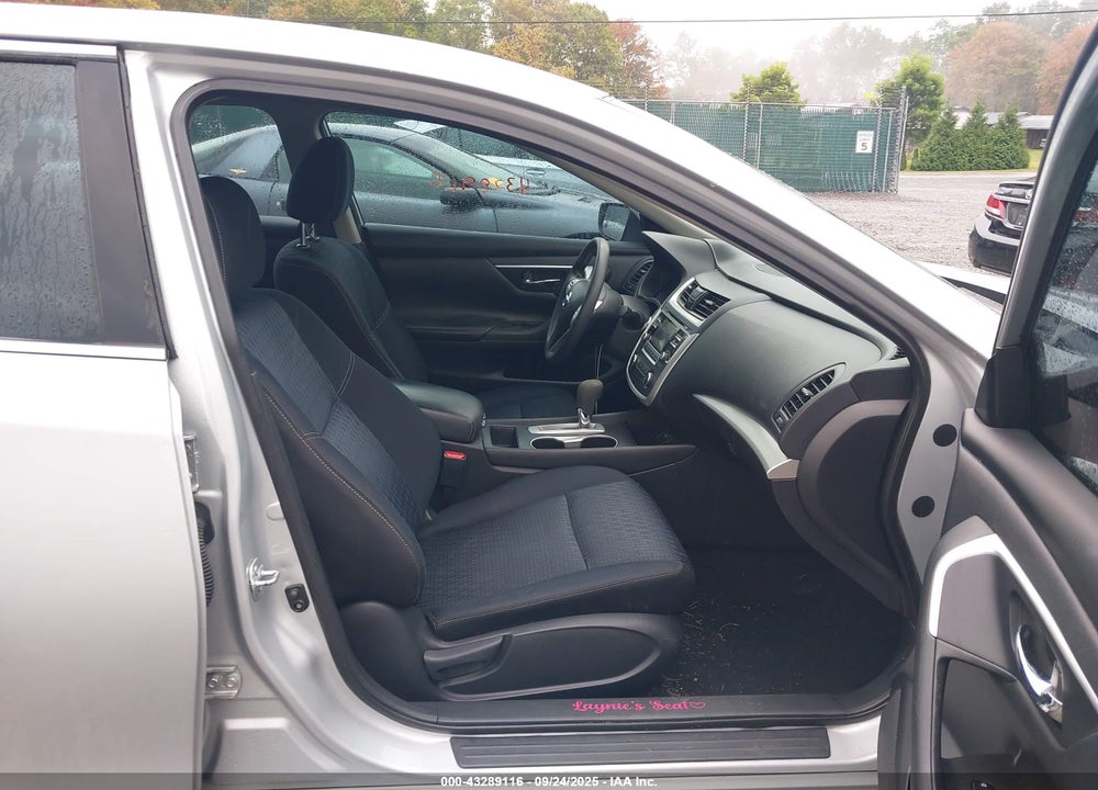 2017 NISSAN ALTIMA VIN: 1N4AL3AP3HN320796