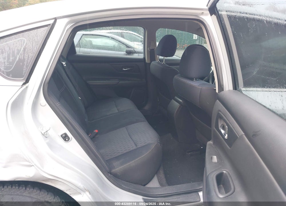 2017 NISSAN ALTIMA VIN: 1N4AL3AP3HN320796