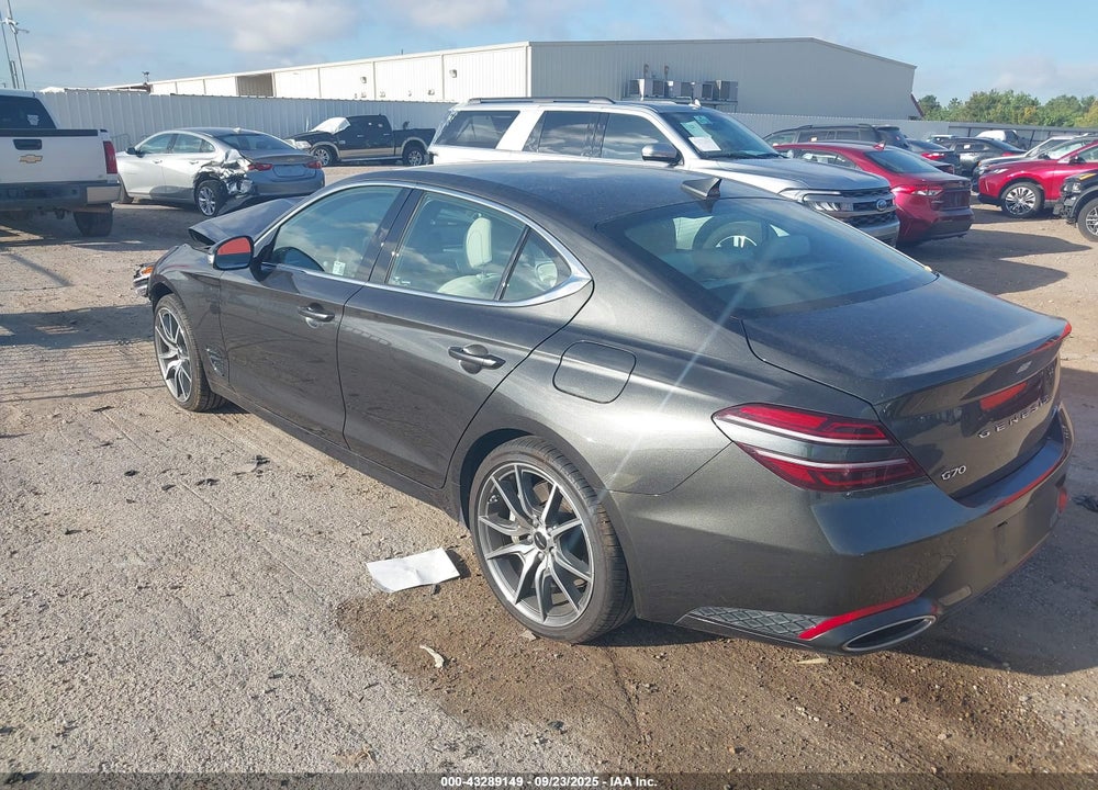 2025 GENESIS G70 VIN: KMTG34SC7SU152021
