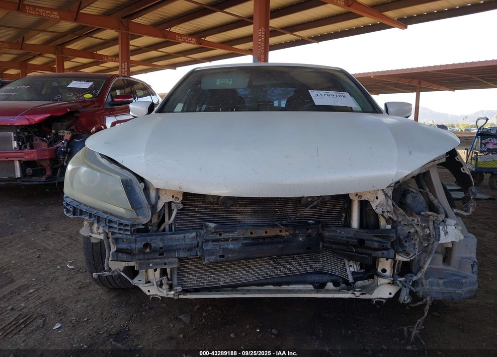 2013 HONDA ACCORD VIN: 1HGCR2F56DA102034