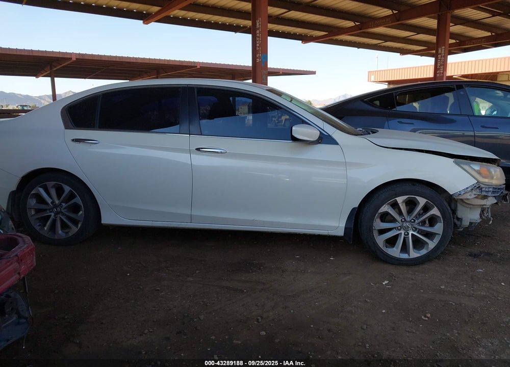 2013 HONDA ACCORD VIN: 1HGCR2F56DA102034
