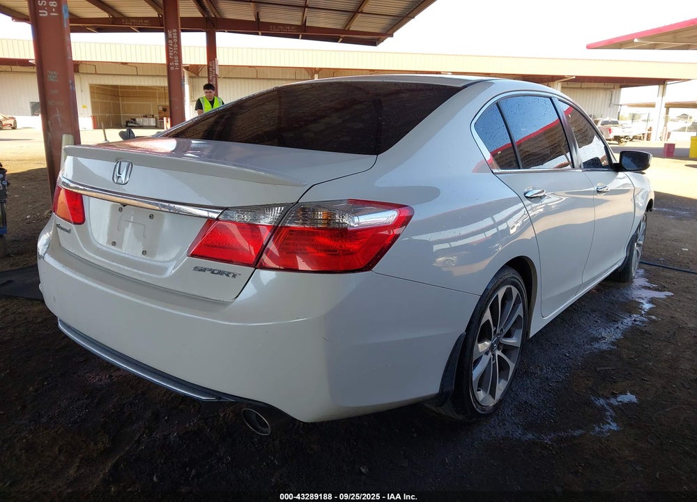2013 HONDA ACCORD VIN: 1HGCR2F56DA102034
