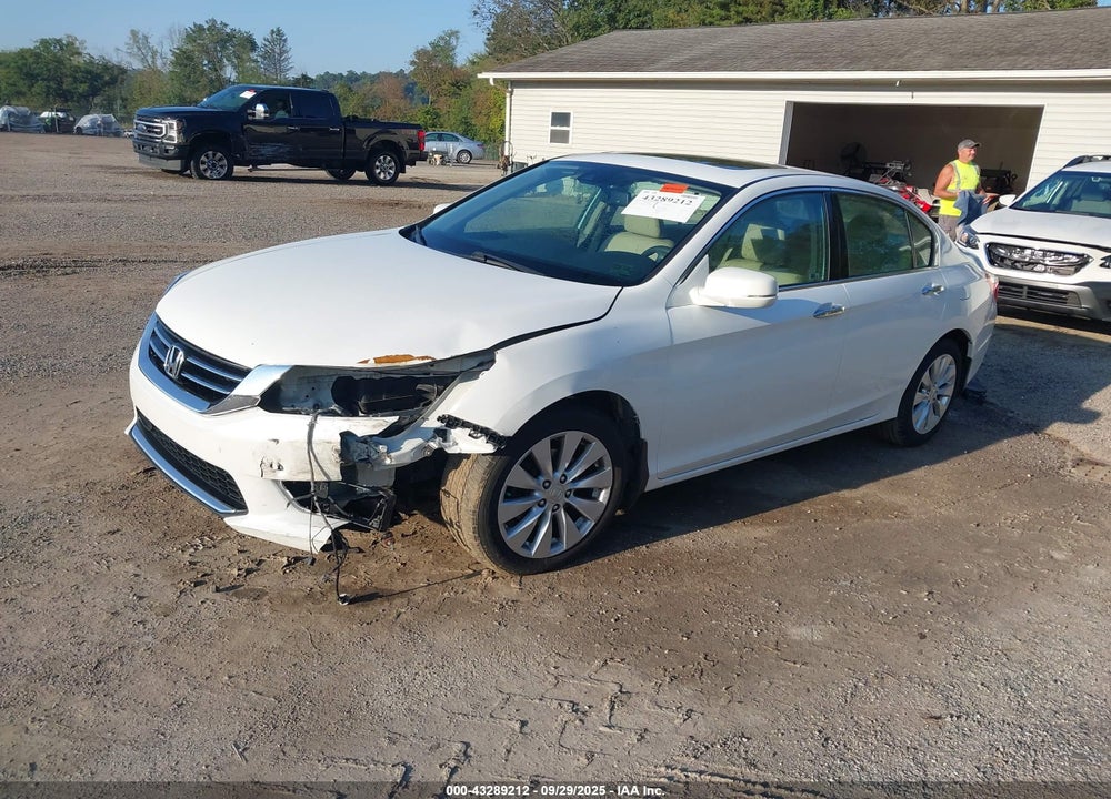 2015 HONDA ACCORD TOURING VIN: 1HGCR3F9XFA038446