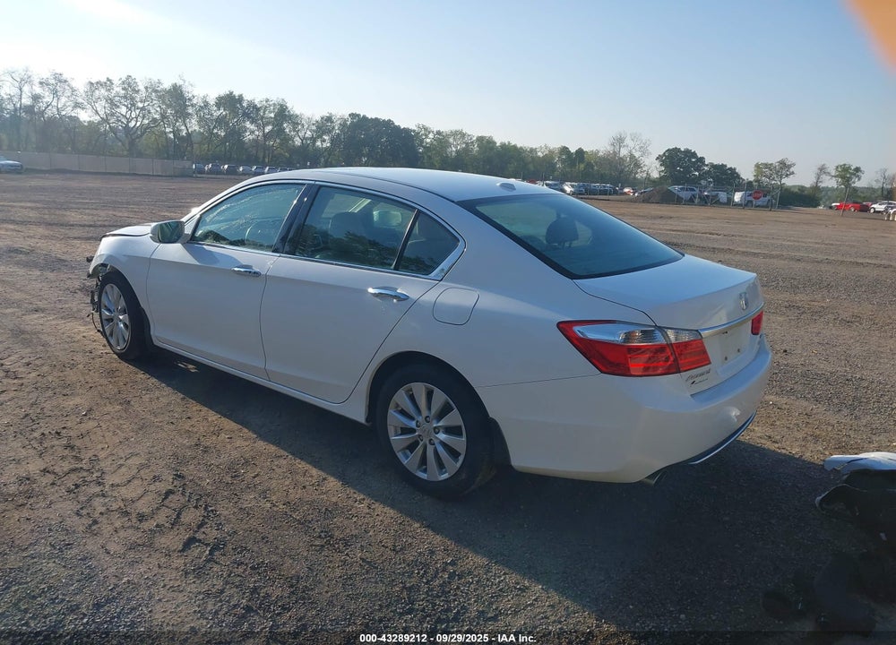2015 HONDA ACCORD TOURING VIN: 1HGCR3F9XFA038446