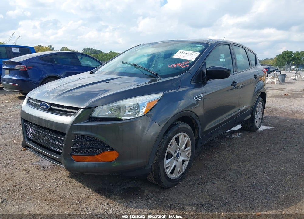 2016 FORD ESCAPE VIN: 1FMCU0F7XGUA72487
