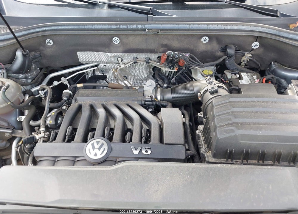 2019 VOLKSWAGEN ATLAS VIN: 1V2NR2CA3KC550868