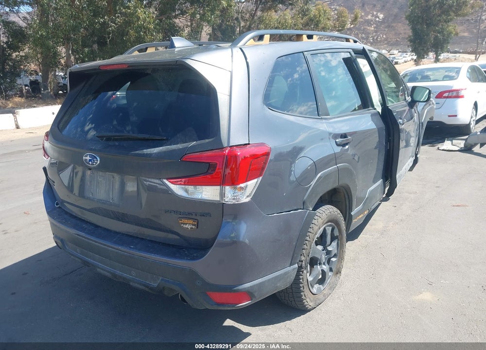 2022 SUBARU FORESTER VIN: JF2SKAMC9NH523203