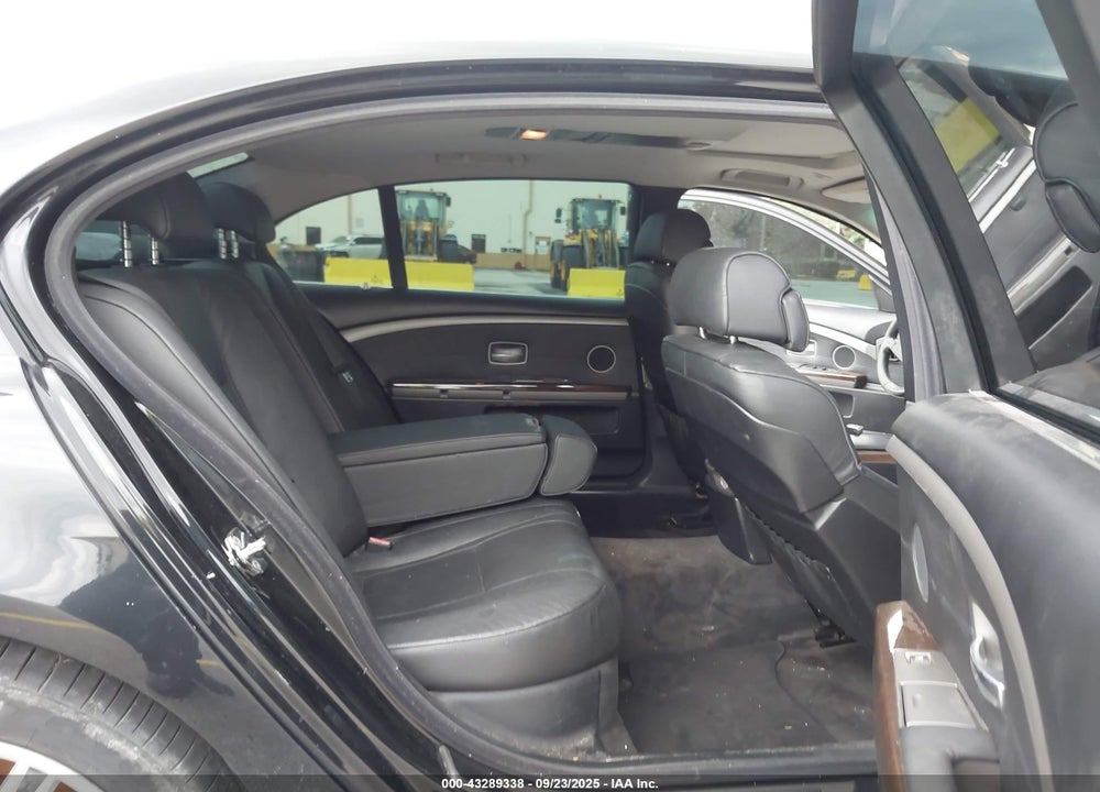 2005 BMW 745LI VIN: WBAGN63585DS60511