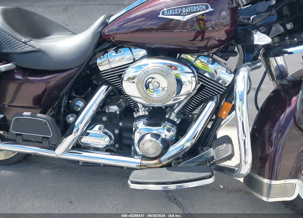 2007 HARLEY-DAVIDSON FLHRCI VIN: 1HD1FR4337Y609766