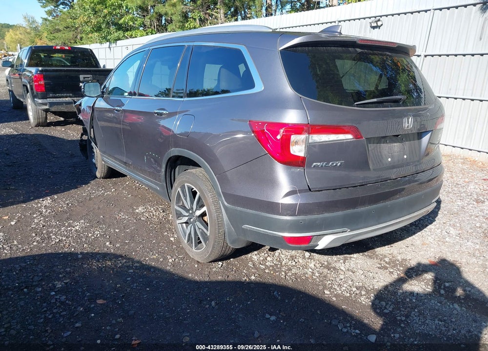 2022 HONDA PILOT AWD TOURING 7 PASSENGER VIN: 5FNYF6H68NB007817