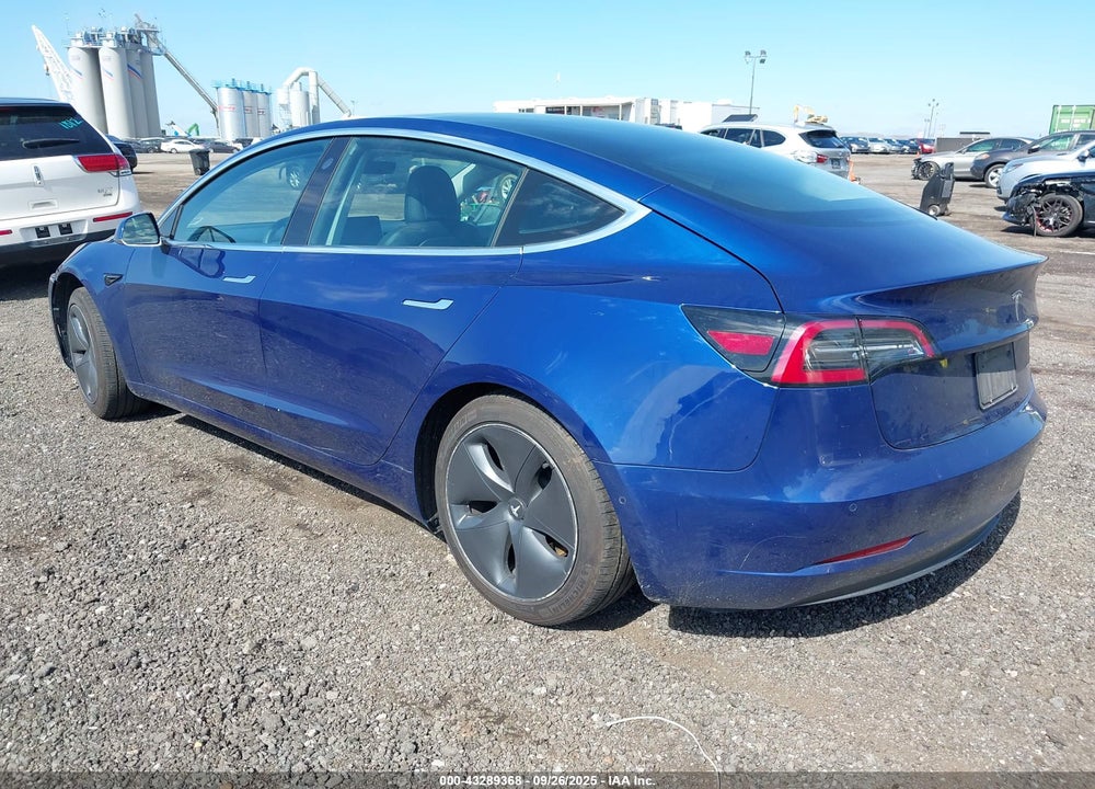 2019 TESLA MODEL 3 VIN: 5YJ3E1EB5KF452660