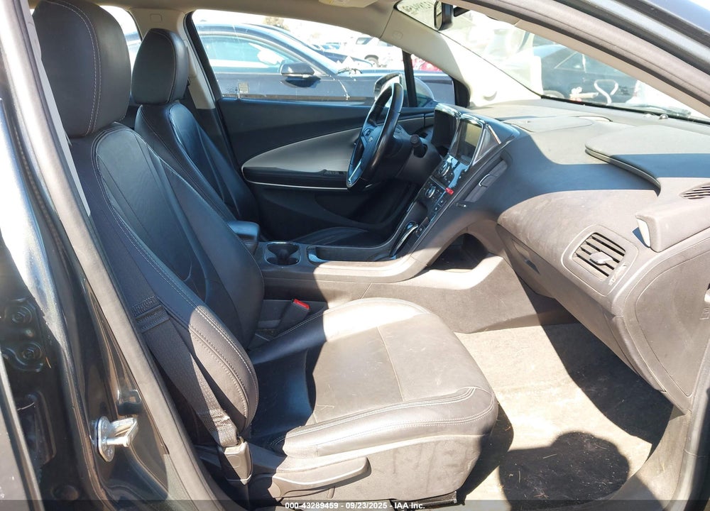 2013 CHEVROLET VOLT VIN: 1G1RH6E48DU145535