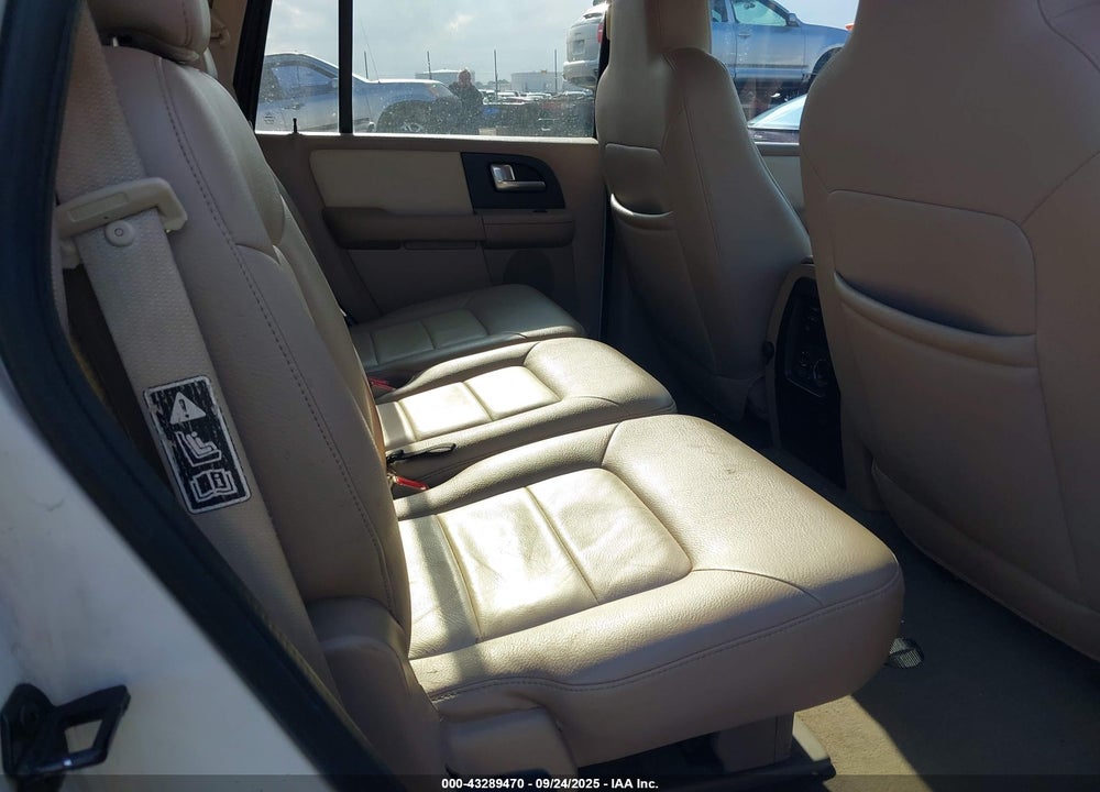 2004 FORD EXPEDITION EDDIE BAUER VIN: 1FMFU18L34LA68506