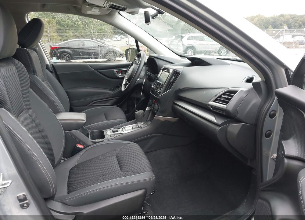 2021 SUBARU FORESTER VIN: JF2SKAFC0MH592096