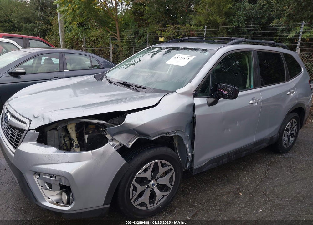 2021 SUBARU FORESTER VIN: JF2SKAFC0MH592096