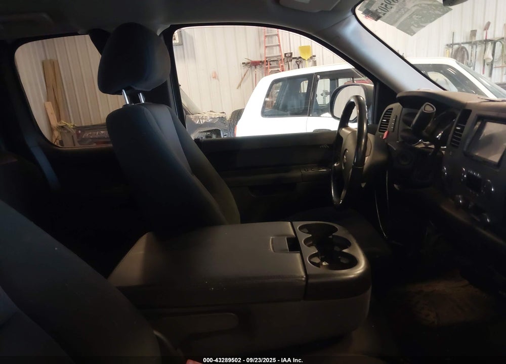 2013 CHEVROLET SILVERADO 1500 VIN: 1GCRKSE75DZ256803