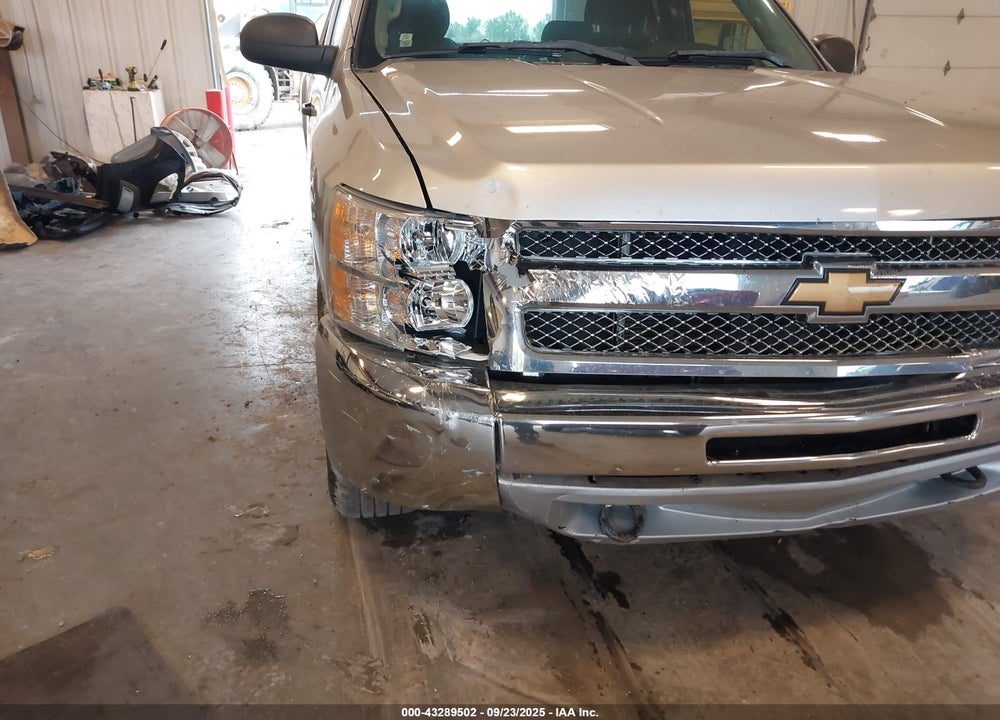 2013 CHEVROLET SILVERADO 1500 VIN: 1GCRKSE75DZ256803
