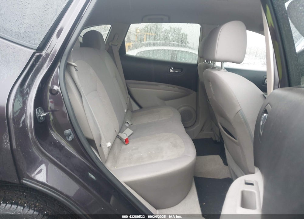 2015 NISSAN ROGUE SELECT S VIN: JN8AS5MV3FW763996