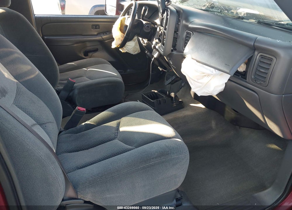 2004 CHEVROLET SILVERADO 2500HD VIN: 1GCHC23U04F189742