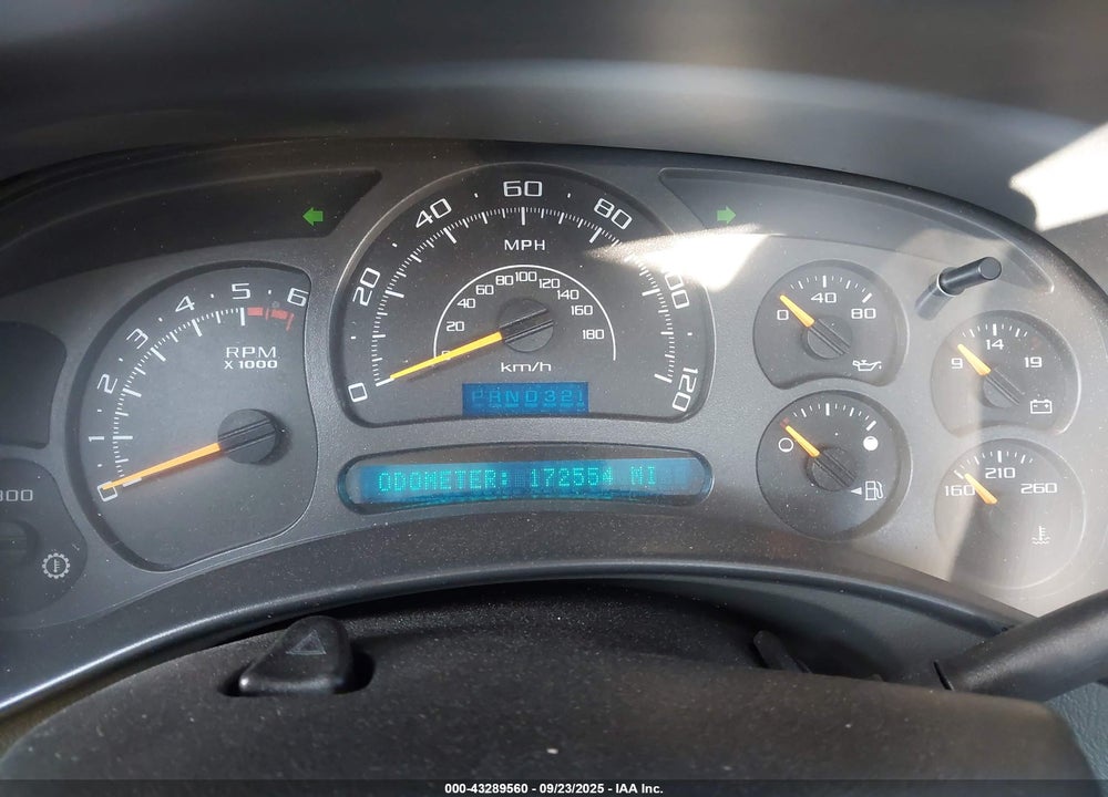 2004 CHEVROLET SILVERADO 2500HD VIN: 1GCHC23U04F189742