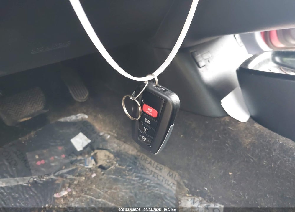 2017 TOYOTA PRIUS PRIME VIN: JTDKARFP3H3001247