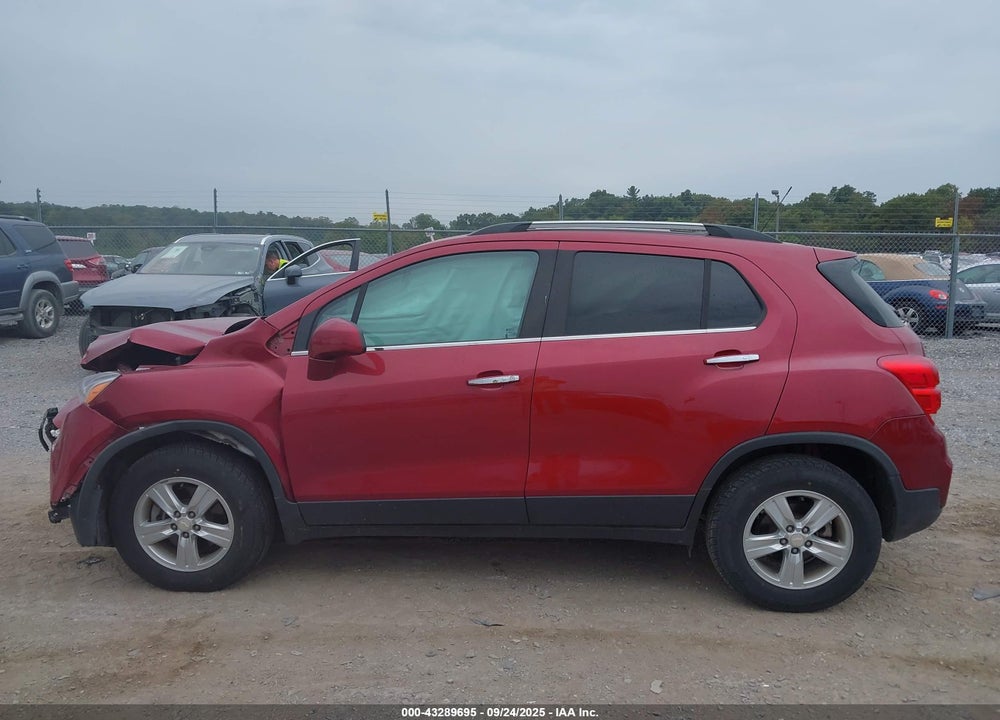 2018 CHEVROLET TRAX VIN: 3GNCJPSB9JL162111