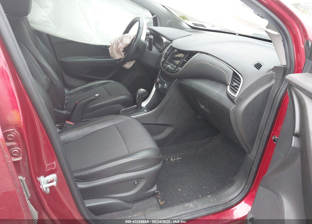 2018 CHEVROLET TRAX VIN: 3GNCJPSB9JL162111