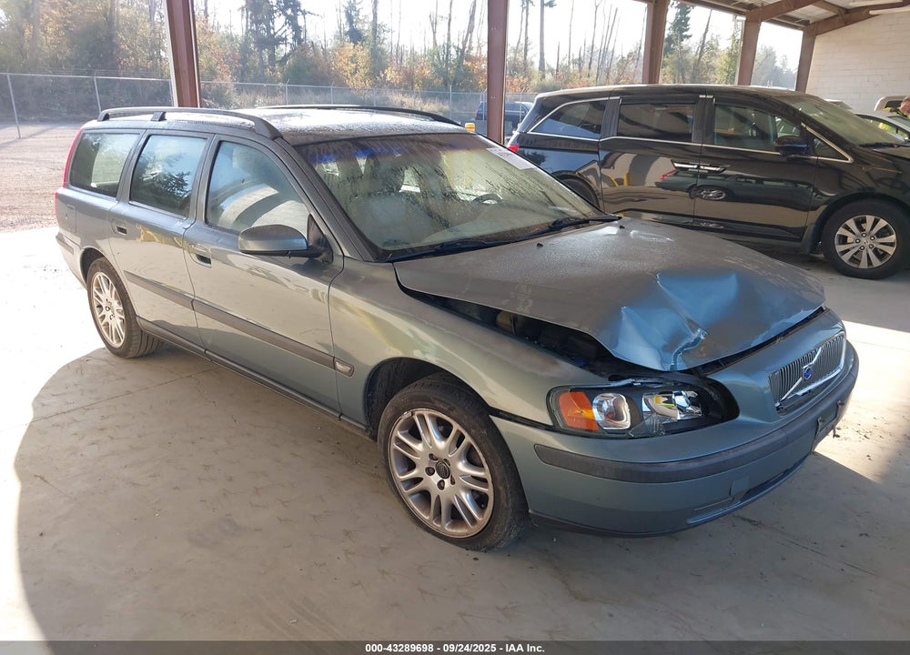 2004 VOLVO V70 2.5T VIN: YV1SW59V142406540
