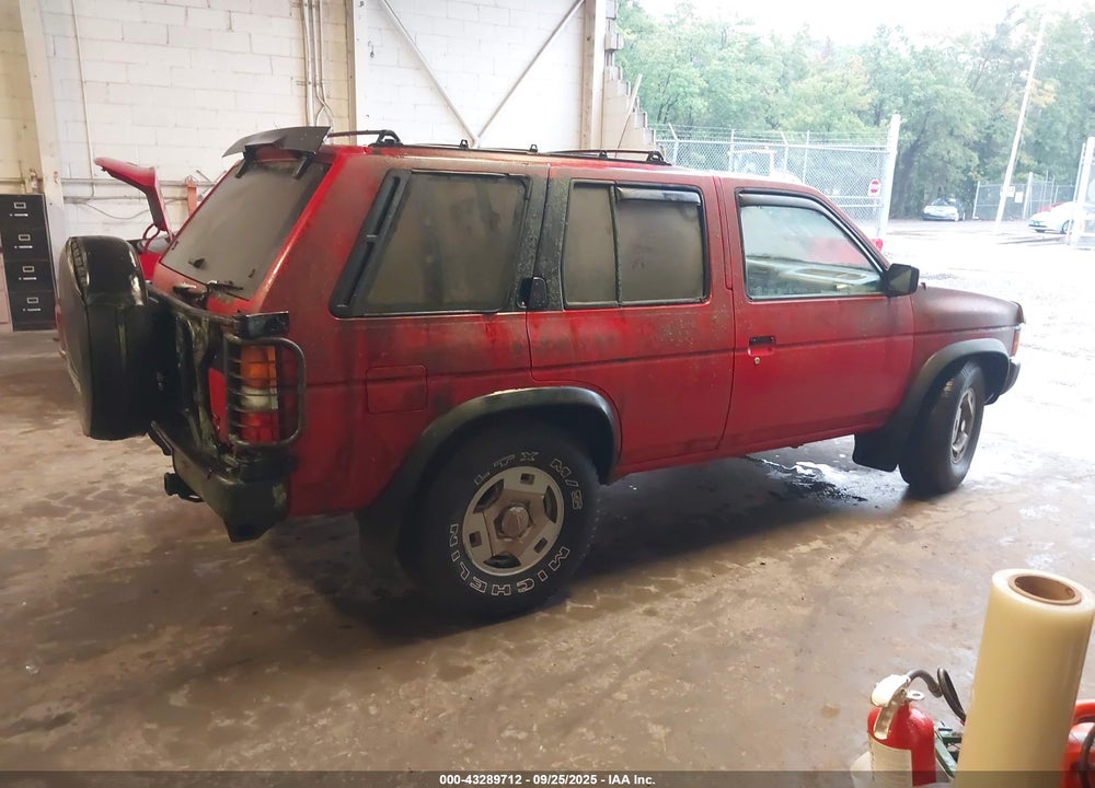 1995 NISSAN PATHFINDER LE/SE/XE VIN: JN8HD17Y9SW035519