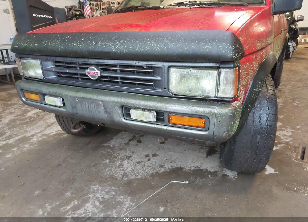1995 NISSAN PATHFINDER LE/SE/XE VIN: JN8HD17Y9SW035519