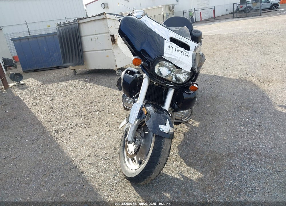 1999 HONDA GL1500 VIN: 1HFSC4117XA000165