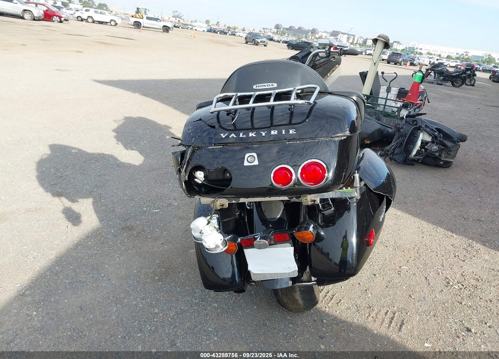 1999 HONDA GL1500 VIN: 1HFSC4117XA000165