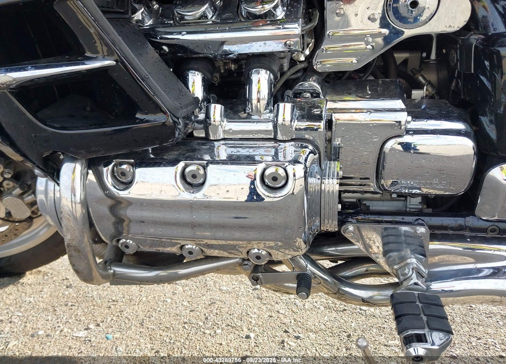 1999 HONDA GL1500 VIN: 1HFSC4117XA000165