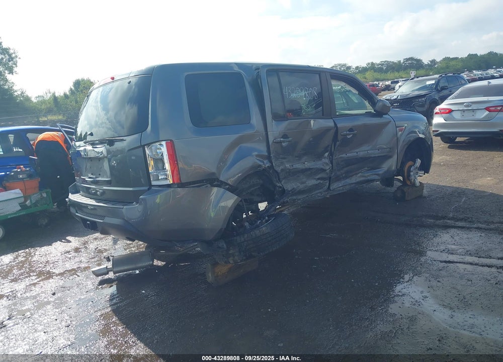 2013 HONDA PILOT VIN: 5FNYF3H70DB024794