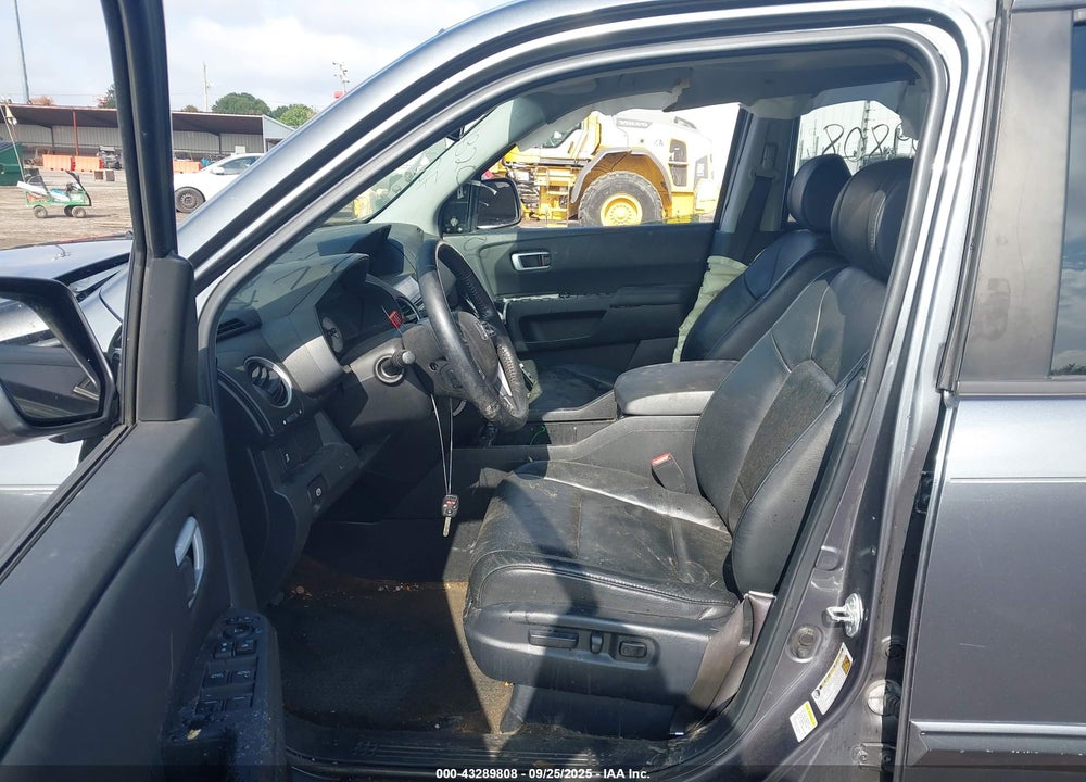 2013 HONDA PILOT VIN: 5FNYF3H70DB024794