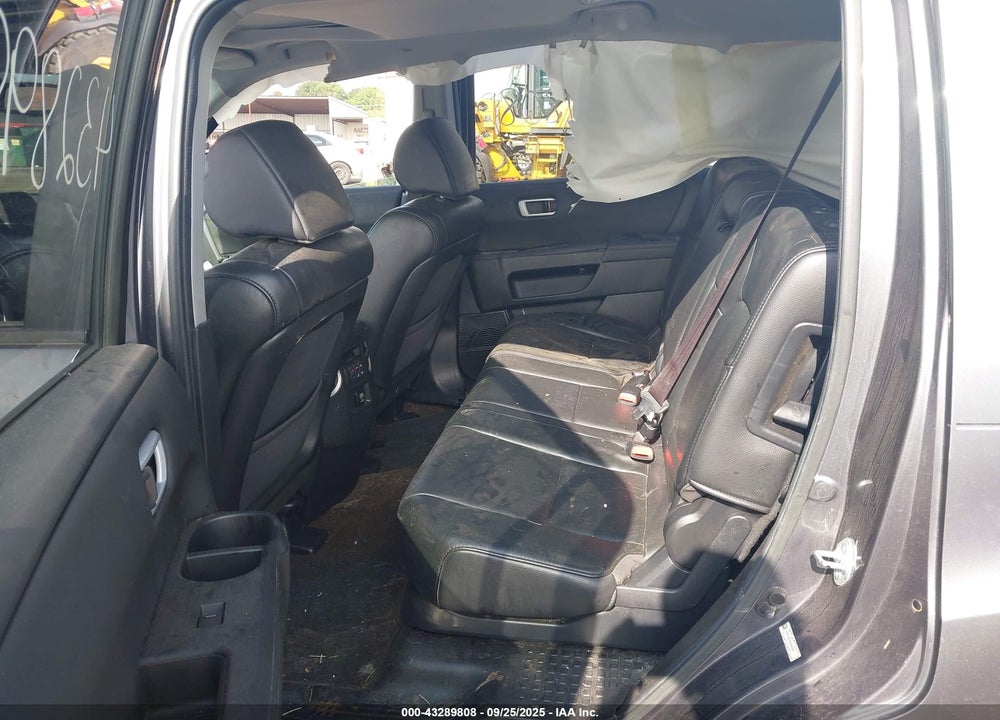 2013 HONDA PILOT VIN: 5FNYF3H70DB024794