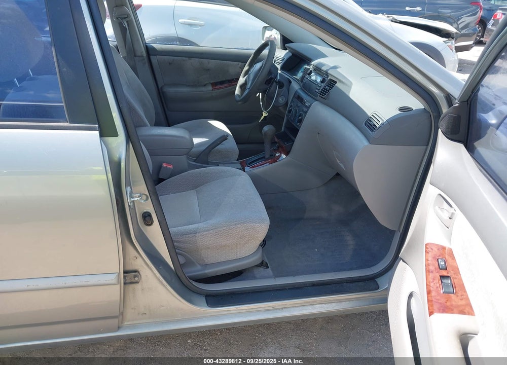 2003 TOYOTA COROLLA LE VIN: JTDBR32EX32005210
