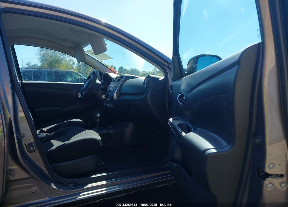 2013 NISSAN VERSA 1.6 SV VIN: 3N1CN7APXDL824800
