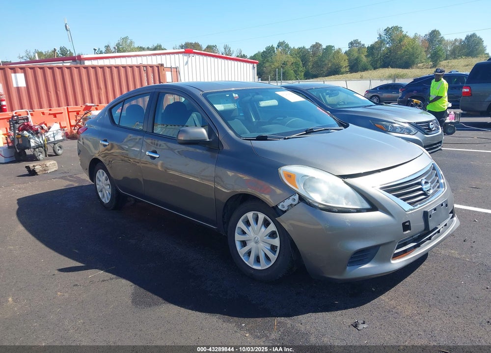 2013 NISSAN VERSA 1.6 SV VIN: 3N1CN7APXDL824800