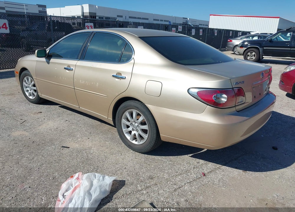 2004 LEXUS ES 330 VIN: JTHBA30G645048601