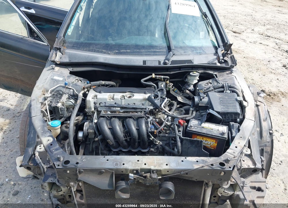 2012 HONDA ACCORD 2.4 SE VIN: 1HGCP2F69CA215604