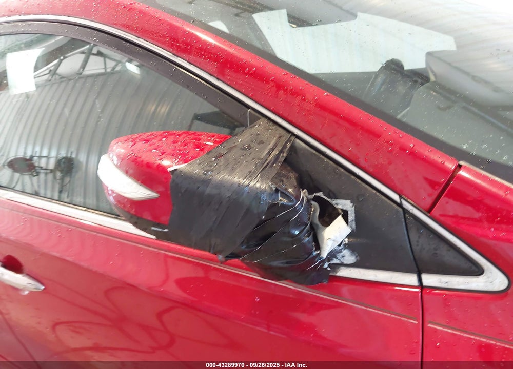 2016 NISSAN SENTRA SR VIN: 3N1AB7AP1GY224562