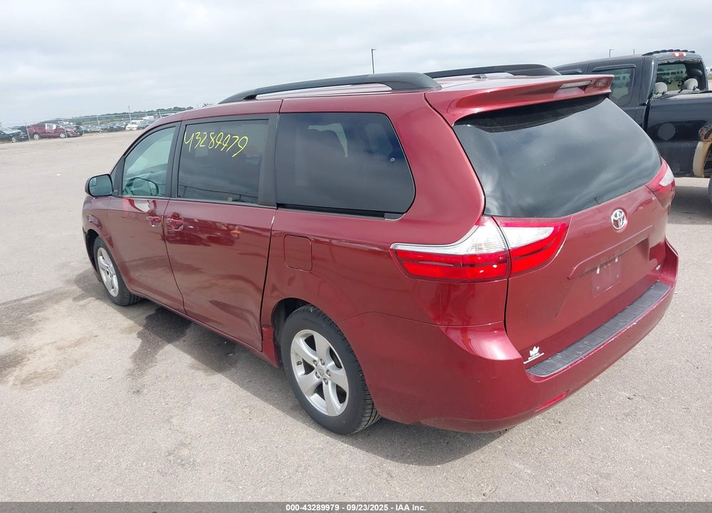 2016 TOYOTA SIENNA LE 8 PASSENGER VIN: 5TDKK3DC9GS728500