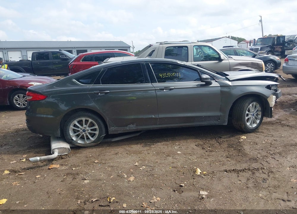 2019 FORD FUSION VIN: 3FA6P0HD8KR130369