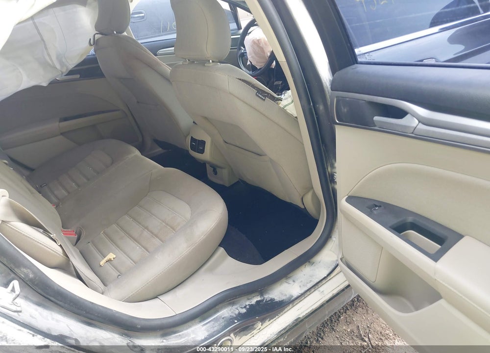 2019 FORD FUSION VIN: 3FA6P0HD8KR130369