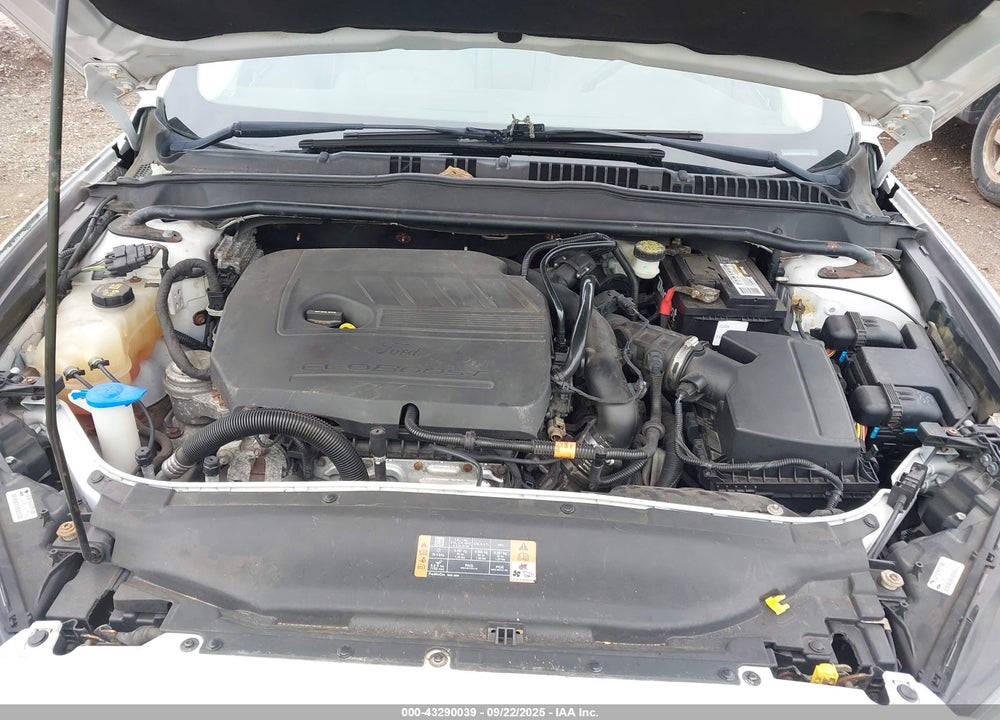 2014 FORD FUSION SE VIN: 3FA6P0HD5ER310493