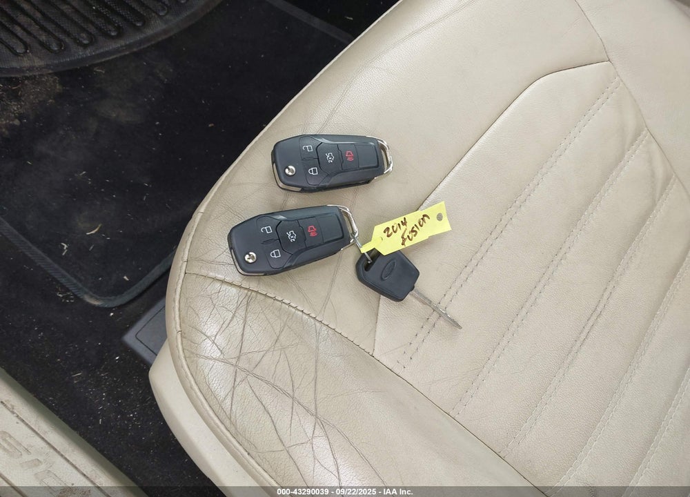2014 FORD FUSION SE VIN: 3FA6P0HD5ER310493